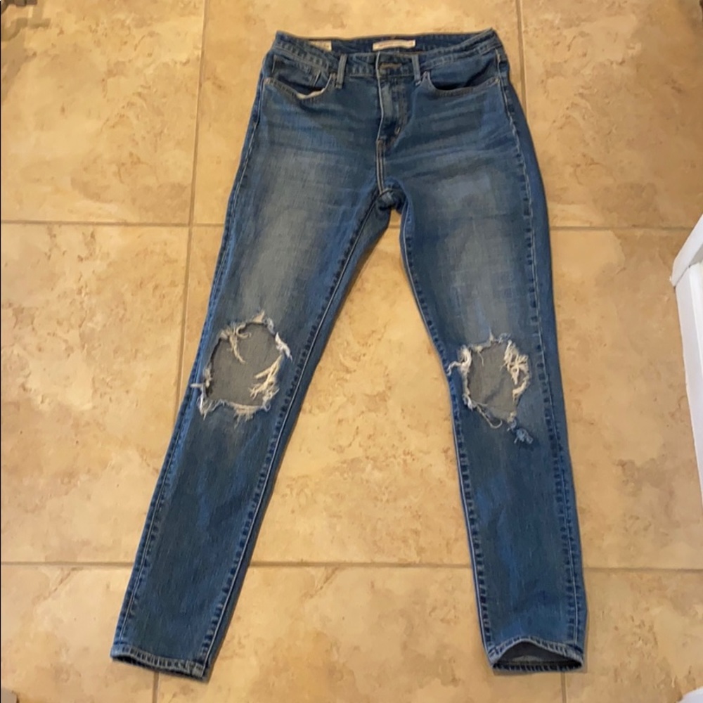 Levi 721 High Rise Ripped Skinny Jeans 28X30